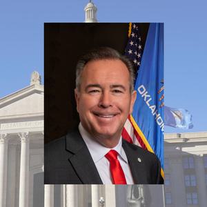 Todd Russ Headshot & Oklahoma Capitol